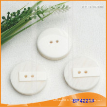 Bouton en polyester / bouton en plastique / bouton en résine pour manteau BP4221